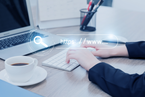 拉薩旅游網(wǎng)站制作、旅游行業(yè)網(wǎng)站建設(shè)有哪些好的解決方案？